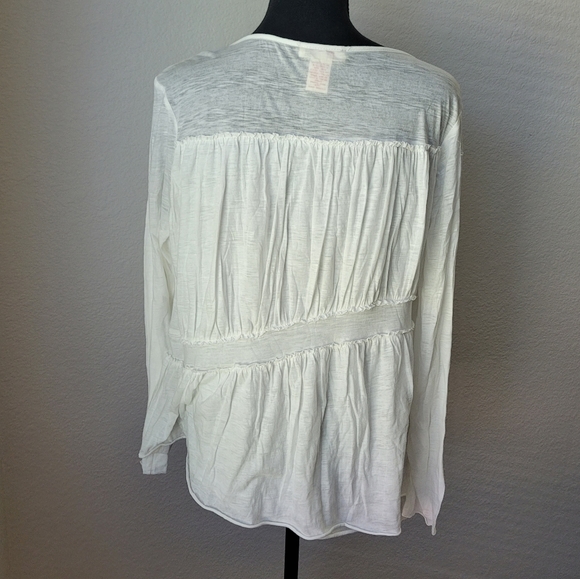 Sundance Flowy Top - Picture 7 of 9